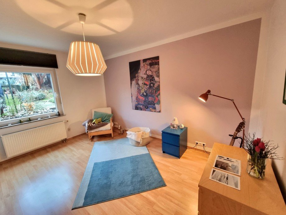 Eines der Gartenzimmer im Erdgeschoss Doppelhaush�lfte Wetzlar