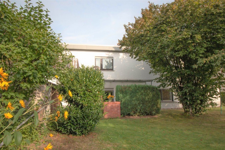Sch�ner, gro�er Garten Einfamilienhaus Solms