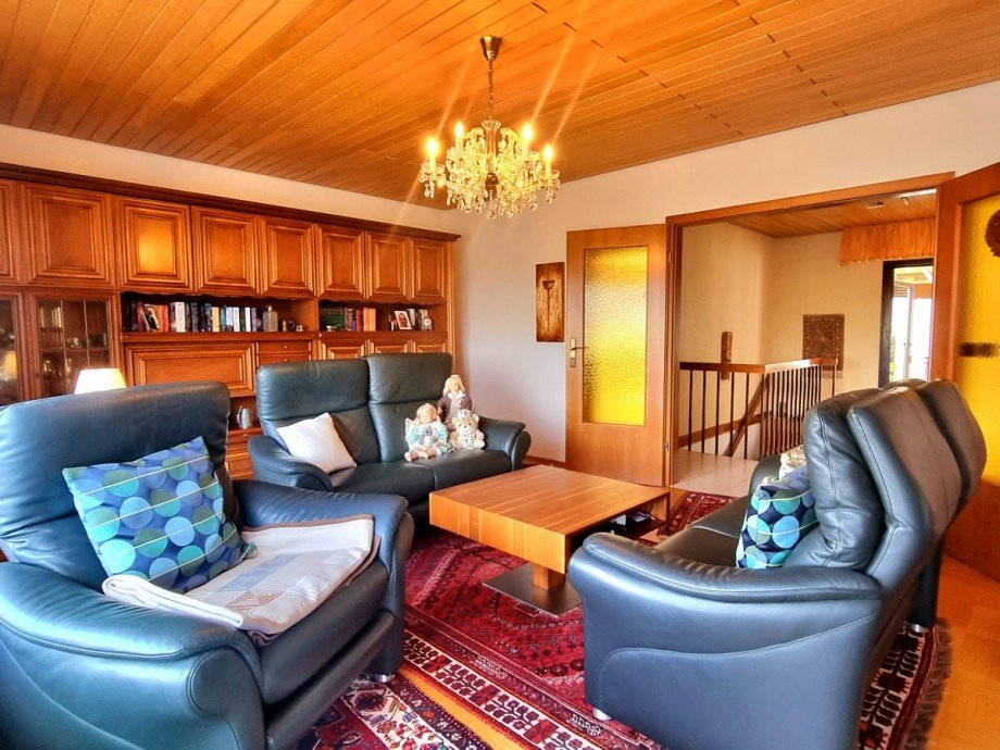 Gro�z�giges Wohn- und Esszimmer Einfamilienhaus Wetzlar