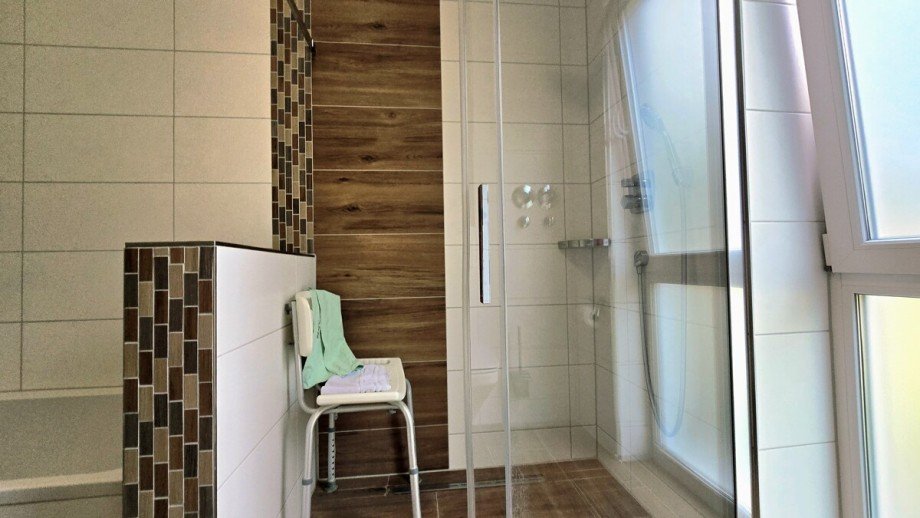 und gro�er, barrierefreier Dusche Erdgeschosswohnung Braunfels