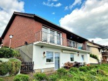 Gartenansicht ***Gro�e Freiheit***
Gepflegtes Einfamilienhaus mit Einliegerwohnung und phantastischem Weitblick