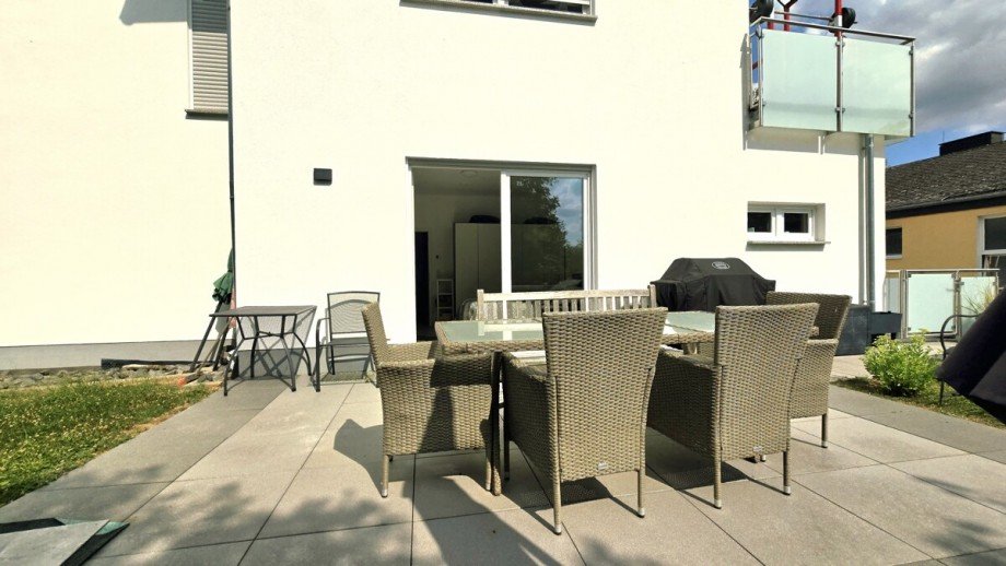 XXL Terrasse Mehr Au�enbereich geht nicht Erdgeschosswohnung Braunfels