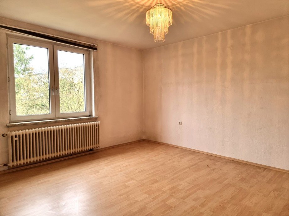 Mit Blick ins Gr�ne im Obergeschoss Villa Gie�en