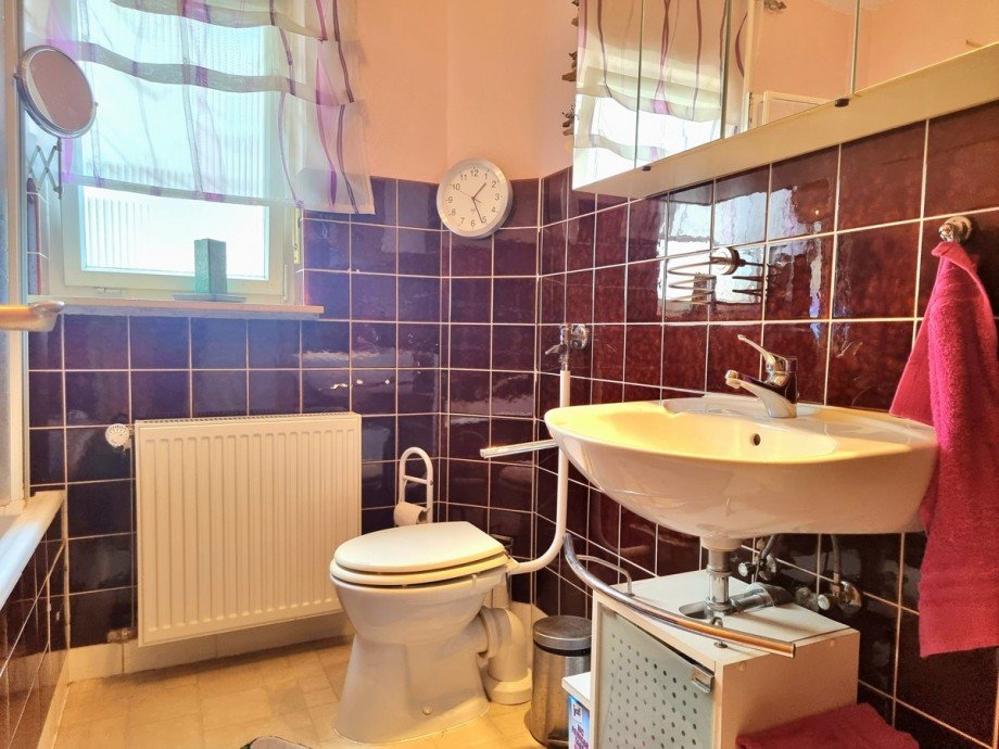 Badezimmer in retro Chic Einfamilienhaus Solms / Oberndorf