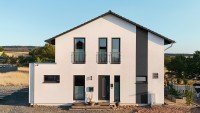 Bild (2c1253fef14dc2a037305efad4a37021): ***FamilienParadies*** Energieeffizienter Neubau trifft Feldrand. Stadtnah und kinderfreundlich.