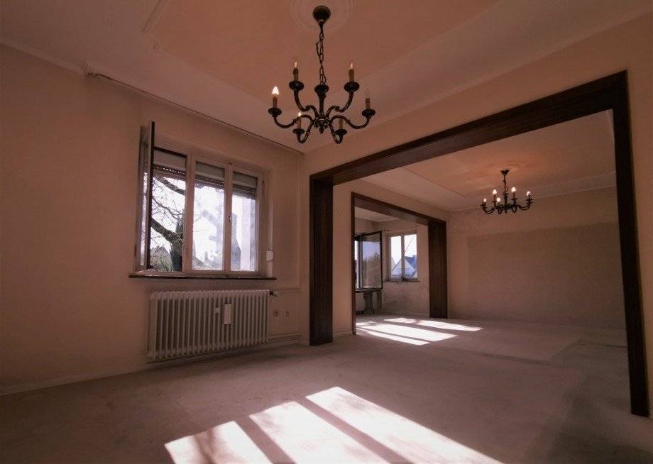 Lichtdurchflutetes Wohnzimmer Einfamilienhaus Wetzlar / Niedergirmes