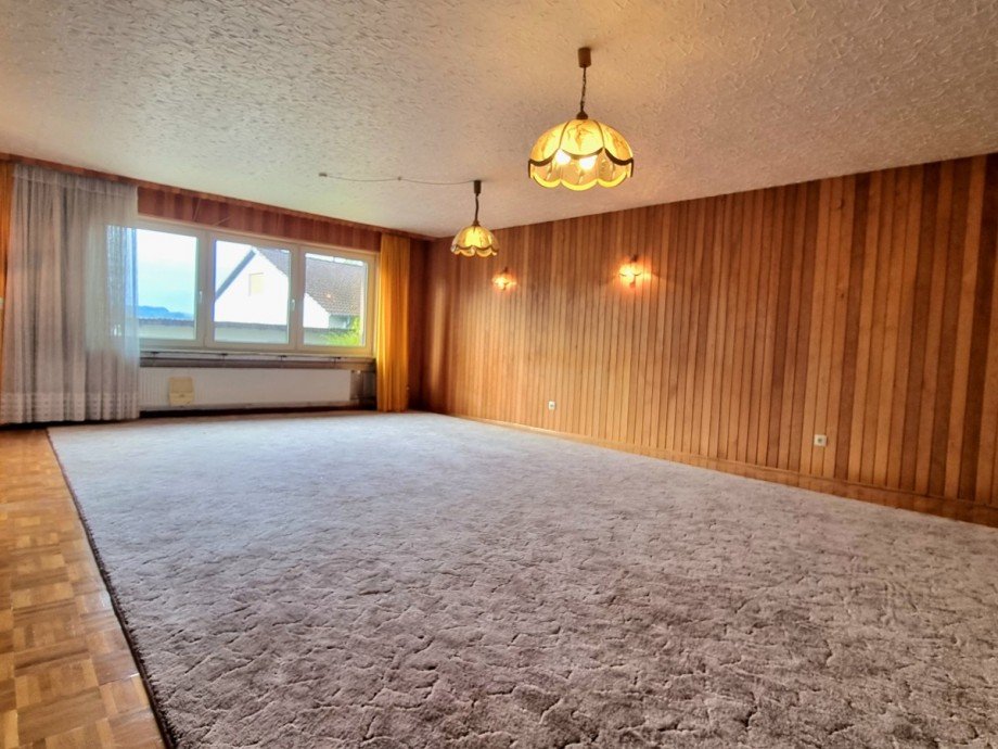 �ppiges Wohnzimmer im Anbau Einfamilienhaus A�lar