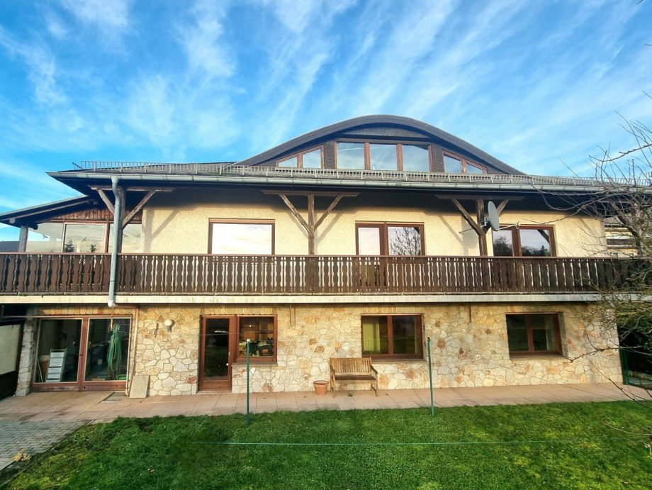 �ber den Wolken Einfamilienhaus Hohenahr / Hohensolms