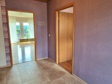 Eingangsbereich mit Diele im oberen Geschoss ***Gro�e Freiheit***
Gepflegtes Einfamilienhaus mit Einliegerwohnung und phantastischem Weitblick