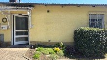 Stufenlose �berg�nge in barrierefreies Einfamilienhaus ***Drei f�r Eins*** 2 H�user + Saal. Teilweise barrierefrei. Kapitalanlage/Mehrgenerationenkonzept.