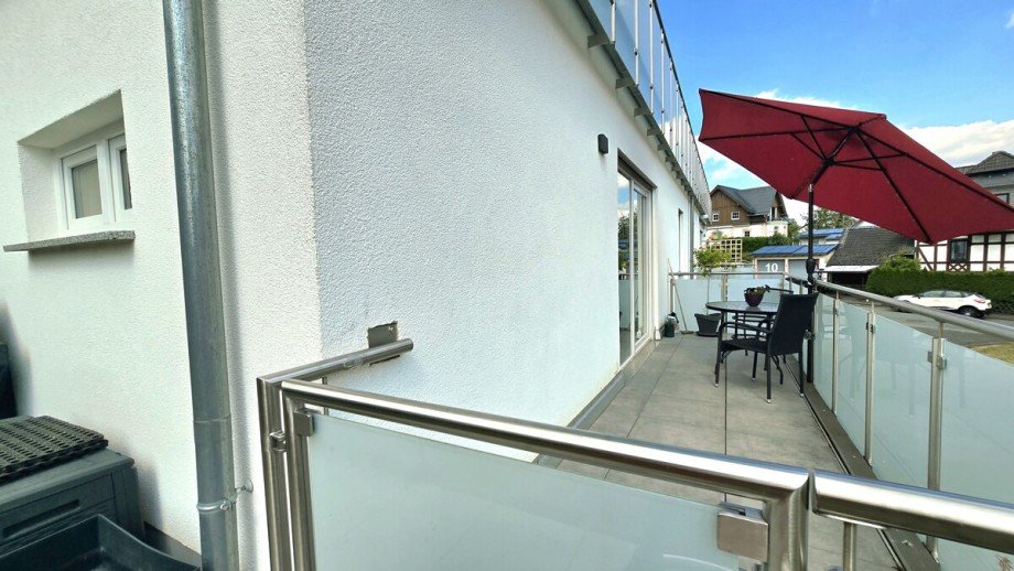 Auch der Balkon hat ein beachtliche Gr��e Erdgeschosswohnung Braunfels