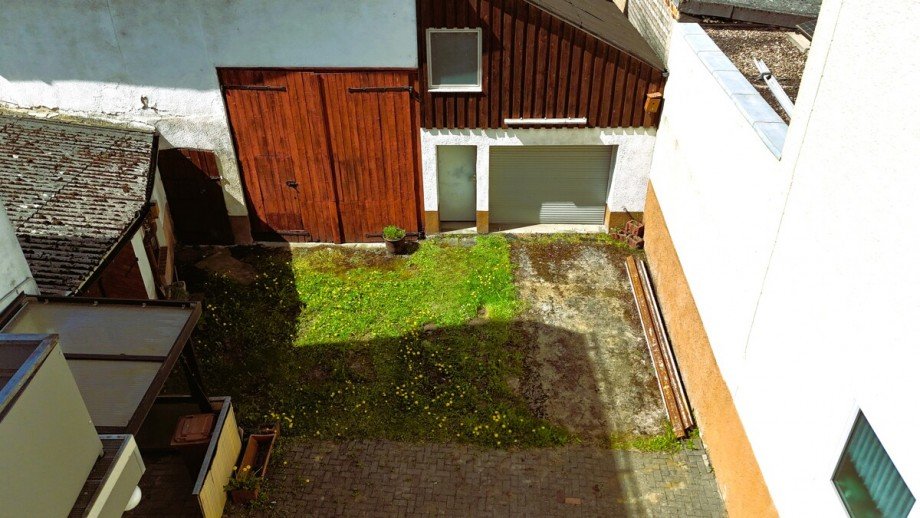 Werkstatt, Scheune, Stall und Garage = Viel Platz f�r Ideen Einfamilienhaus Solms / Albshausen