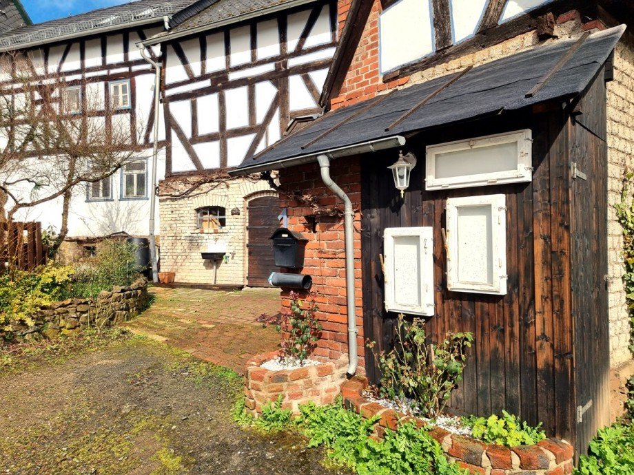 Historisches Geh�ft mit Backhaus Haus A�lar