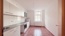 KochPlatz ***SchulHaus*** Gesch�tztes und kernsaniertes Mehrfamilienhaus mit guten Mietern und Potential