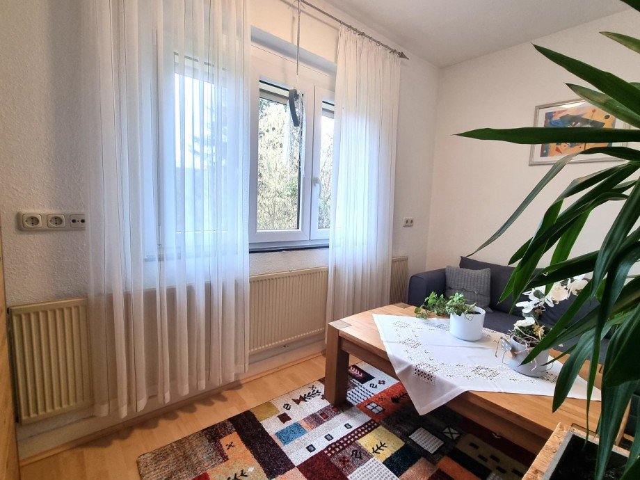 Lichtdurchfluteter Erker (EG) Zweifamilienhaus Wetzlar