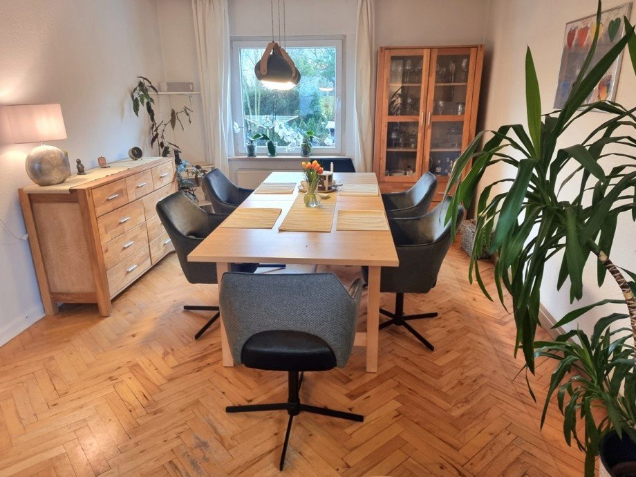 Wohn- und Esszimmer im 1. OG mit echtem Fischgr�tparkett Doppelhaush�lfte Wetzlar