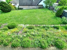 Terrassierter Garten mit am Haus angrenzender Terrasse ***Gro�e Freiheit***
Gepflegtes Einfamilienhaus mit Einliegerwohnung und phantastischem Weitblick