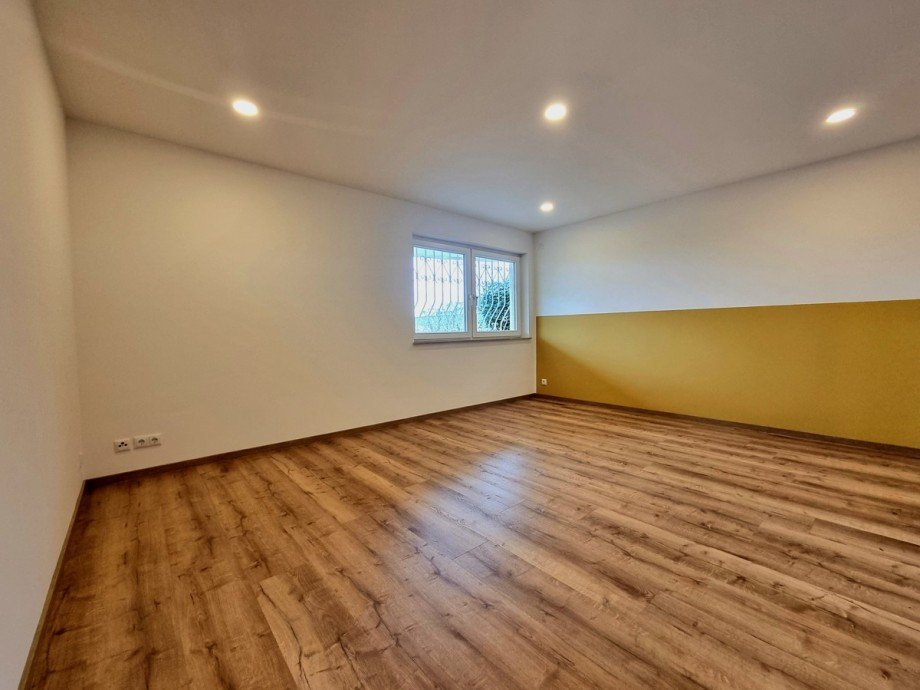 Sch�ner Schlafen im unteren Geschoss Einfamilienhaus Braunfels