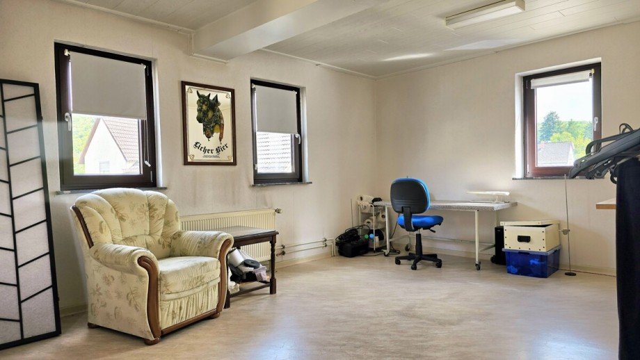 Ehemailiges Schneiderzimmer - ideales Kinderzimmer Einfamilienhaus Solms / Albshausen