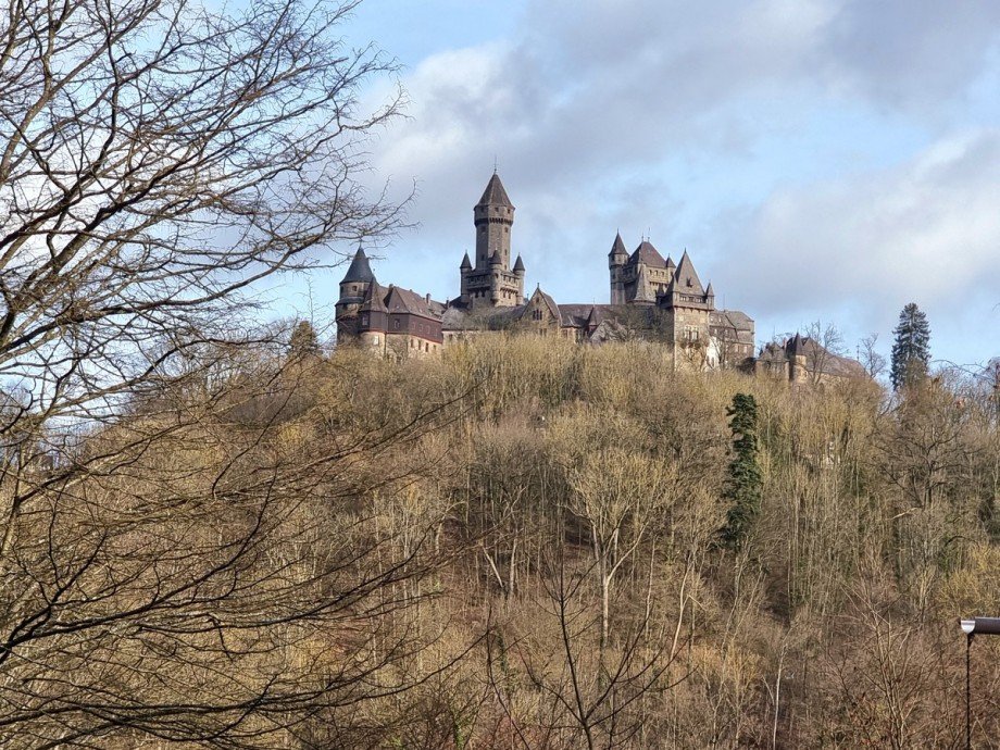 Blick zum M�rchenschloss Braunfels Haus Braunfels