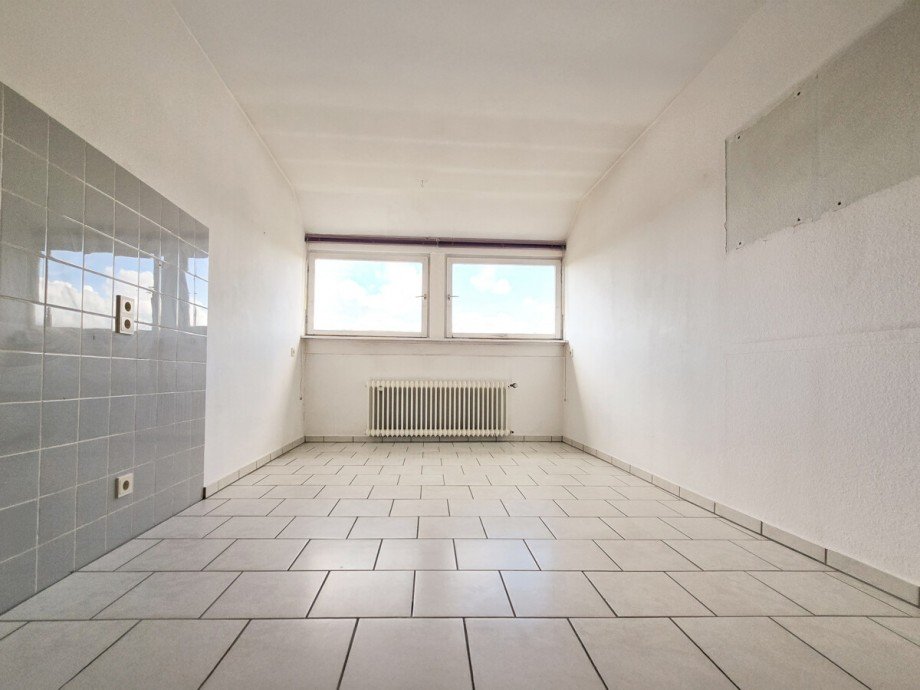 Sanierter K�chenbereich im Obergeschoss Einfamilienhaus Sinn