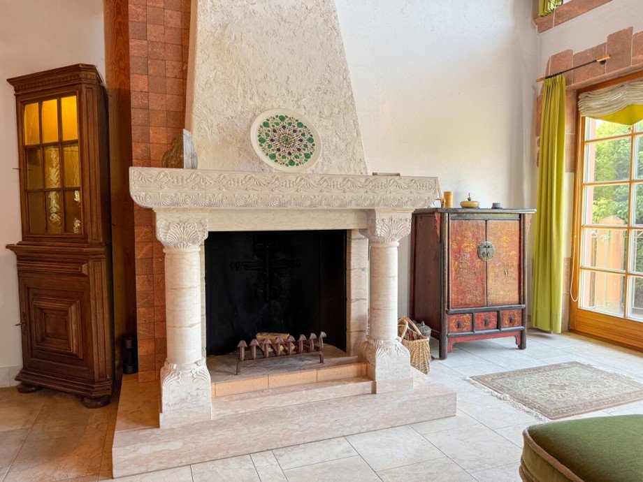 Masterpiece-Kamin bis ins Obergeschoss Einfamilienhaus Braunfels