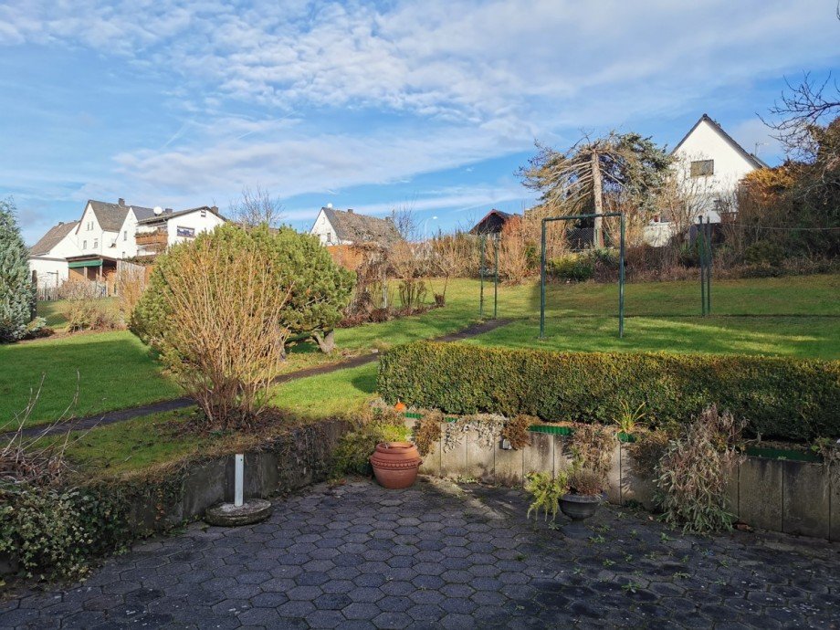 Gartengl�ck Zweifamilienhaus Ehringshausen / Katzenfurt