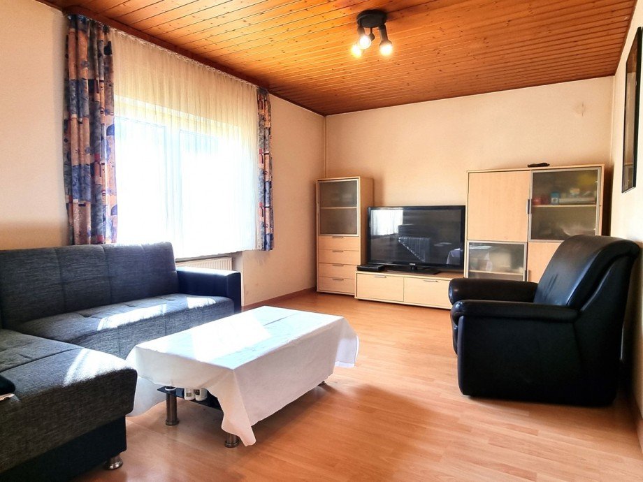 Licht Raum Einfamilienhaus Solms / Niederbiel
