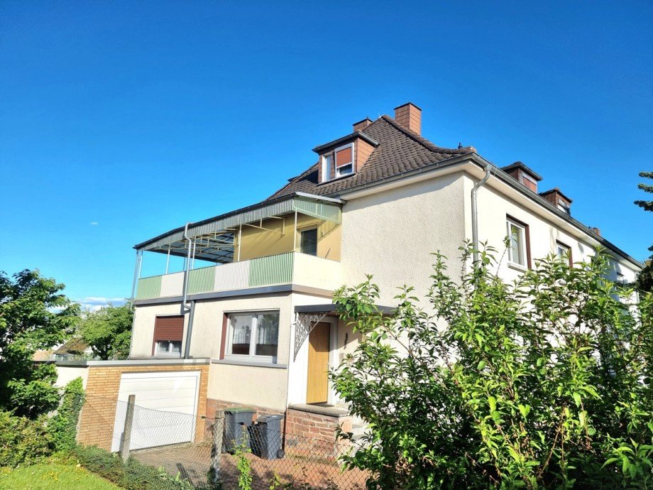 Steht gut da Zweifamilienhaus Gie�en