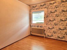 Kinderzimmer im oberen Geschoss ***Gro�e Freiheit***
Gepflegtes Einfamilienhaus mit Einliegerwohnung und phantastischem Weitblick