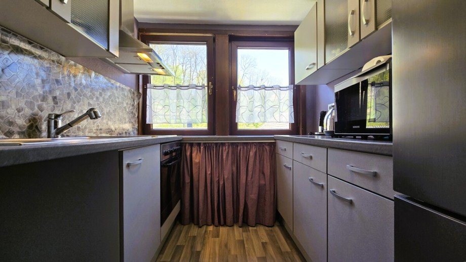 Lecker Kochen im Dachgeschoss Haupthaus Mehrfamilienhaus Langg�ns / Cleeberg