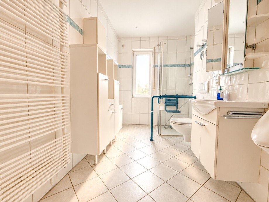 Badezimmer mit Hilfen f�r den Alltag Erdgeschosswohnung Wetzlar / Hermannstein