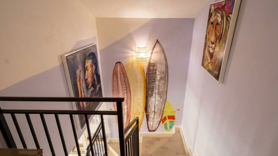 Treppenhaus als Galerie genutzt Doppelhaush�lfte Piane Vecchie